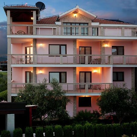 Apartments Cetina Сплит Екстериор снимка