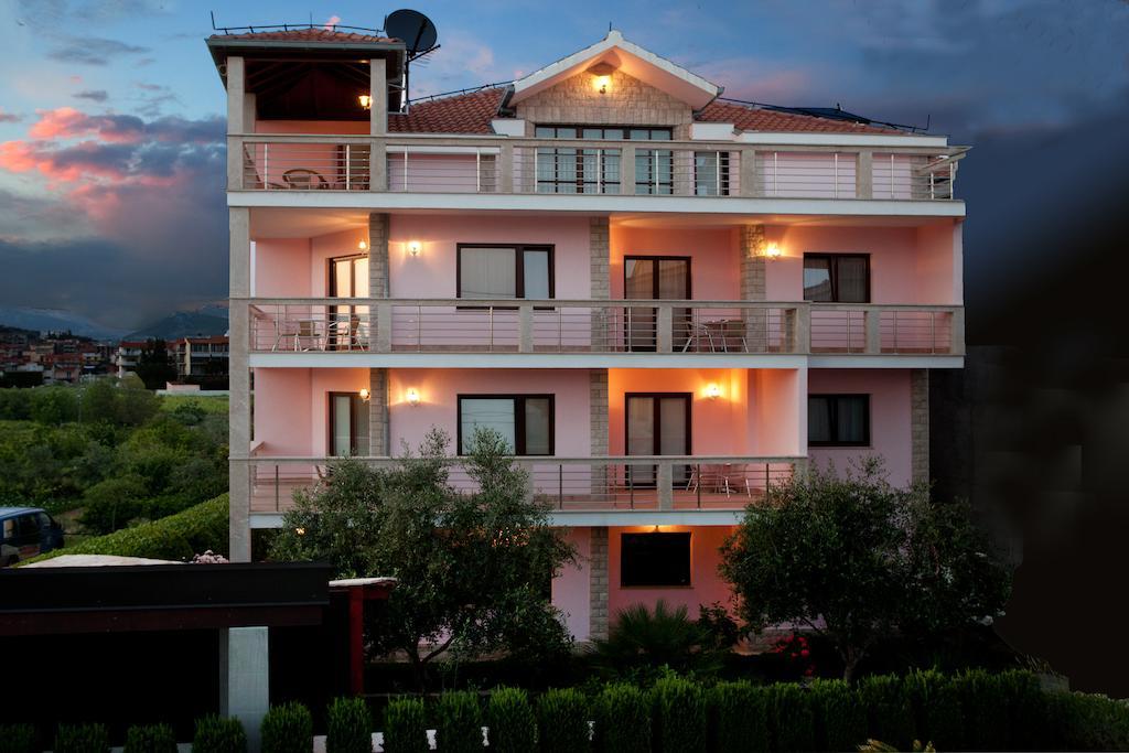 Apartments Cetina Сплит Екстериор снимка